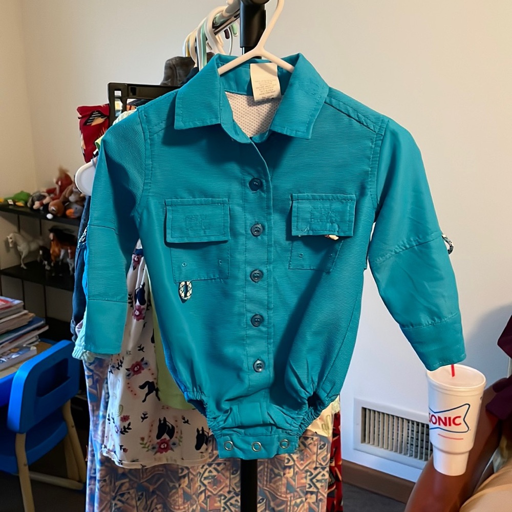 Infant fishing onesie Sz 6mo